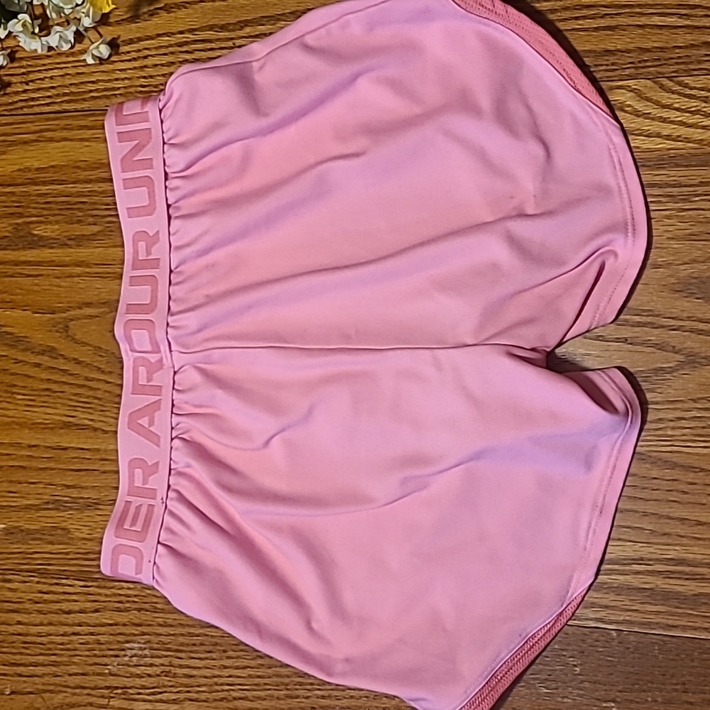 Under Armour Athletic Pink Shorts - Ladies XS - Picture 7 of 7